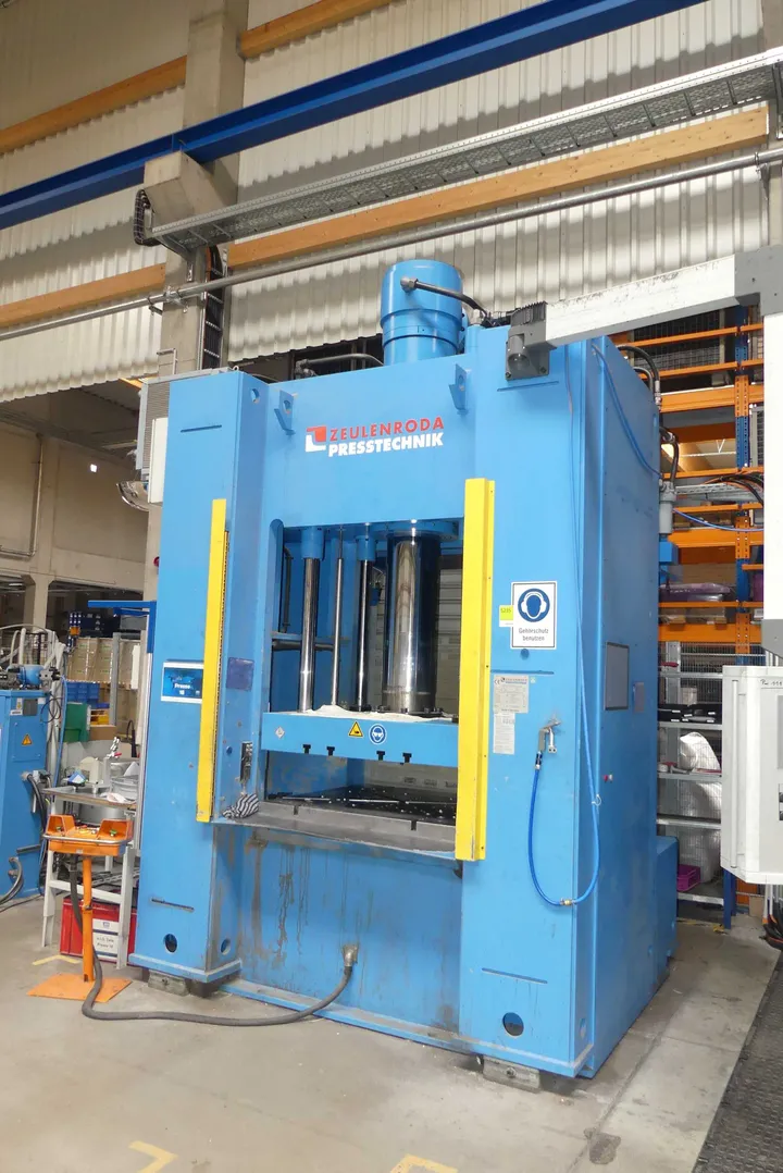ZEULENRODAER PRESSTECHNIK Doppelständerpresse, Typ: PYZ 250 F Presskraft 2.500kN